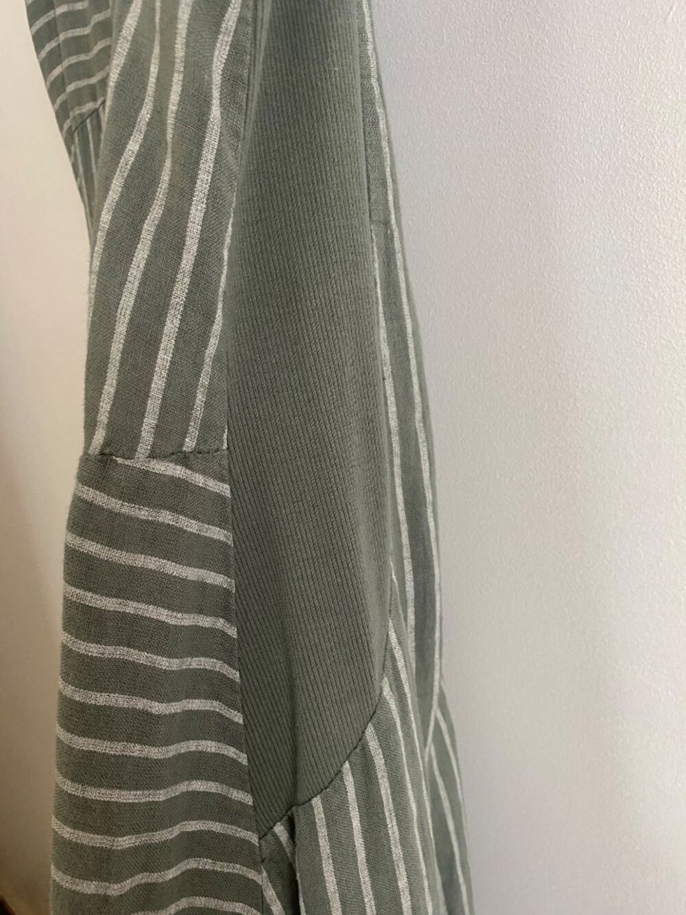 Tempo Paris Green Striped Sleeveless Asymmetric Hem 100% Linen Dress Size L - Picture 3 of 6